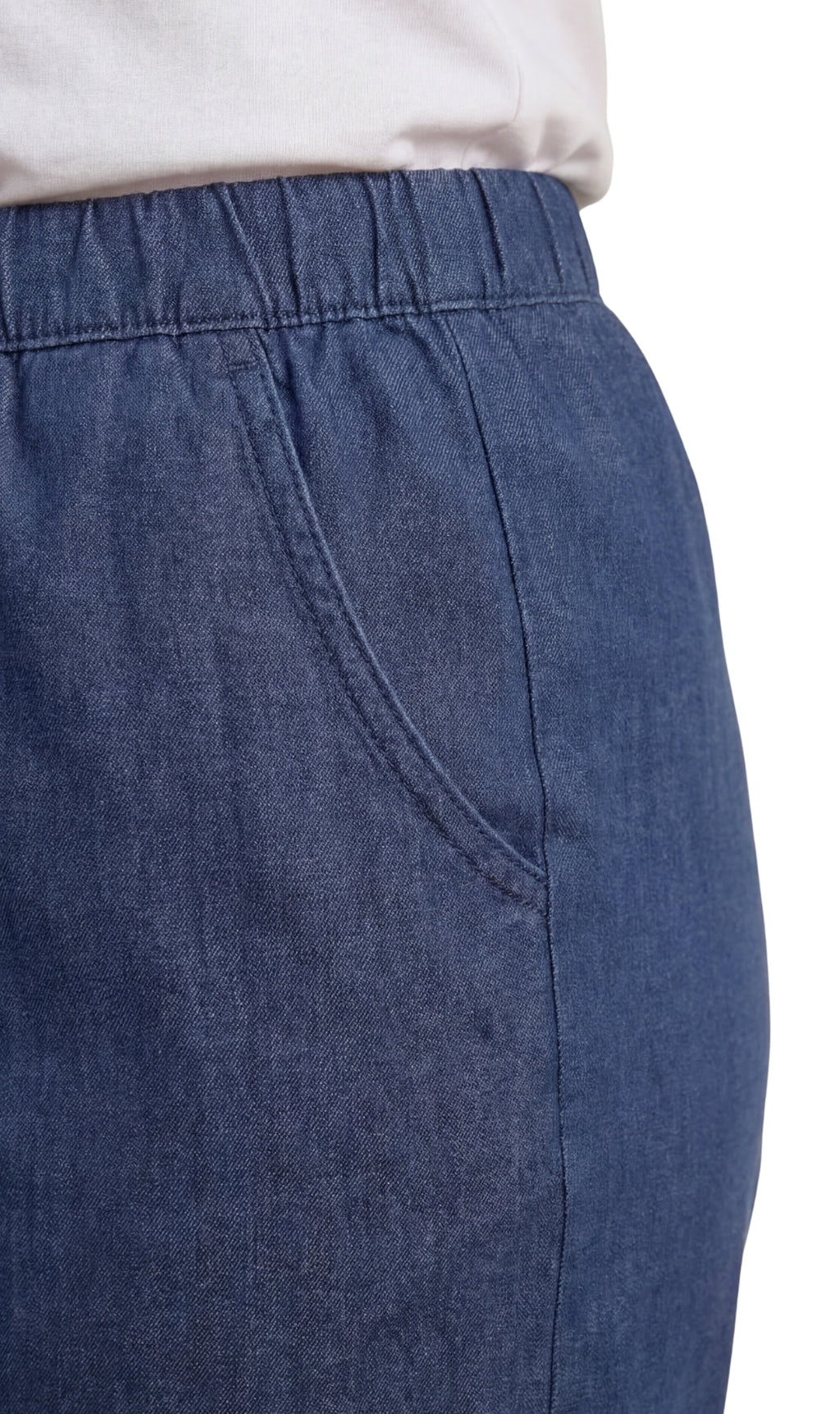 Women's Pull On Denim & Twill Shorts with stretch waist - No zipper or buttons