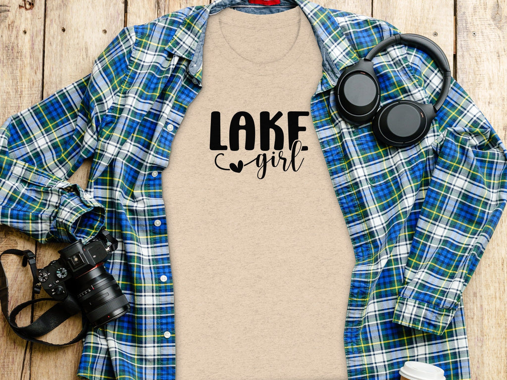 Lake Heart Girl Graphic Summer Vacation Outfit T-Shirt